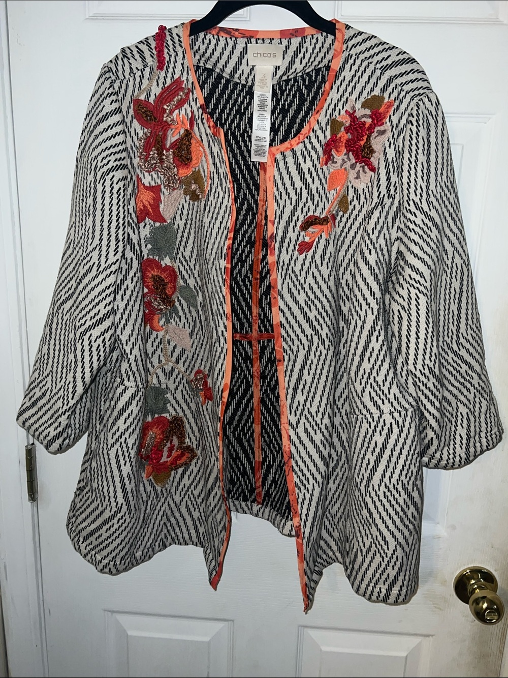 Chico's Black & White Patterned Embroidered Open Cardigan XL